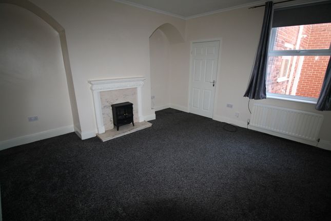 St. Oswalds Terrace, Houghton-Le-Spring photo 2