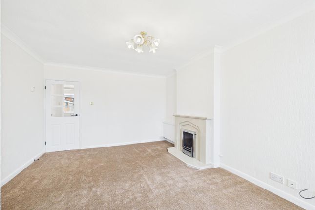 83, Astwick Road, Lincoln photo 3