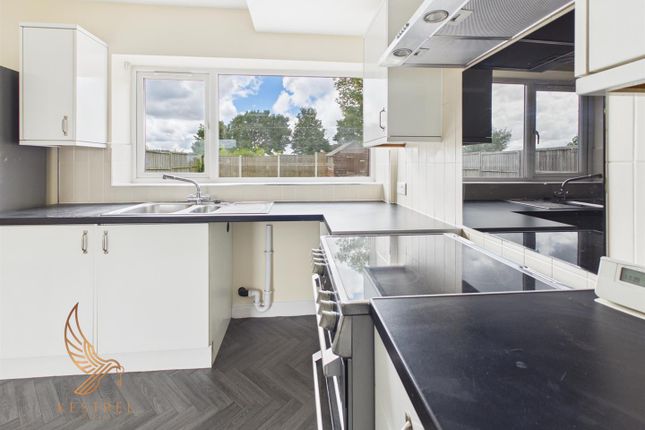 36, Moxon Street, Wakefield photo 4