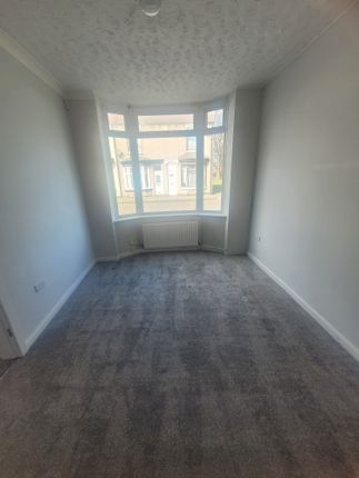 End terrace house to rent in Henry Street, Middlesbrough