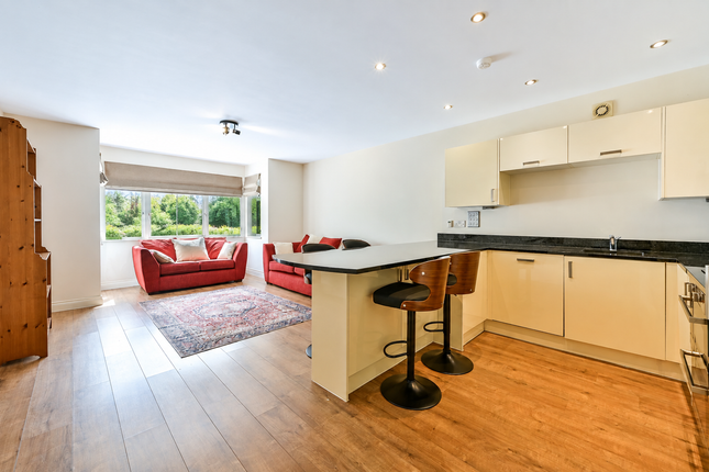 Pinewood House, 115,1, Epsom Road, Guildford photo 2