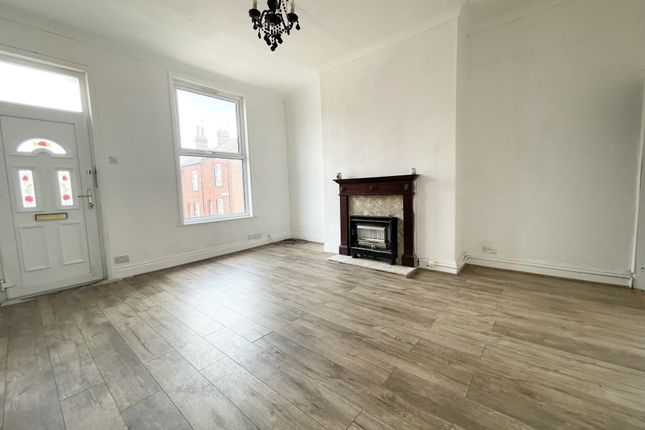 6, Rowland Place, Leeds photo 2