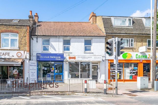 Turners Hill, Cheshunt, Hertfordshire EN8, 2 bedroom flat for sale