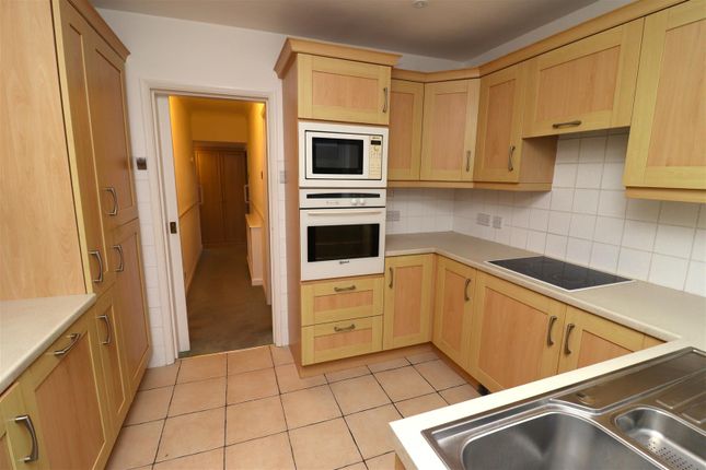 20, Chantreys Drive, Elloughton Brough photo 4