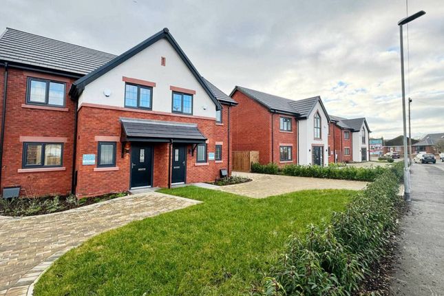 3-bed house on 16 Carr Head Lane, Poulton-Le-Fylde, £275,000