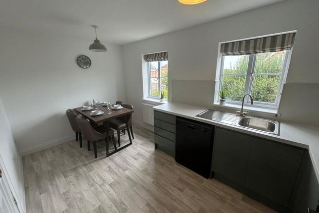 2, Southwick Court, Beverley photo 4