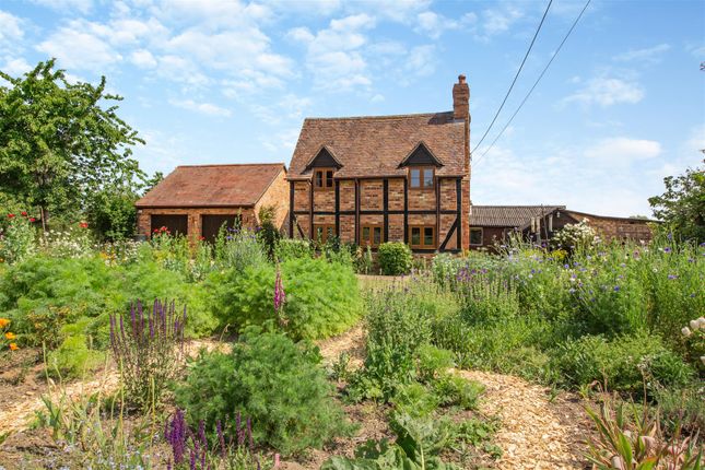 Cottage for sale in Hasfield, Gloucester