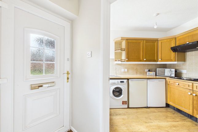 20, Avondale Court, Longwell Green photo 3