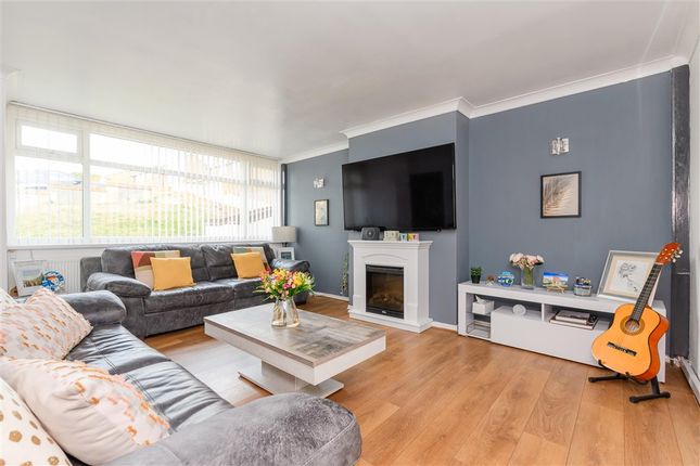 Lyndhurst Way, Meopham photo 4