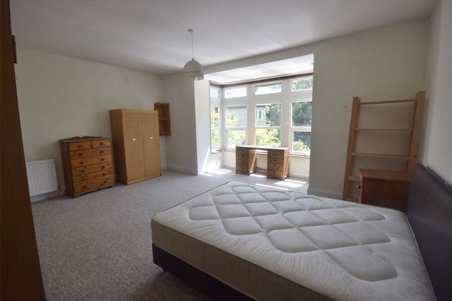 Room 3,, 14 Priory Road, BRISTOL photo 4