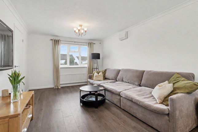 18, Speedwell Close, Devon photo 4