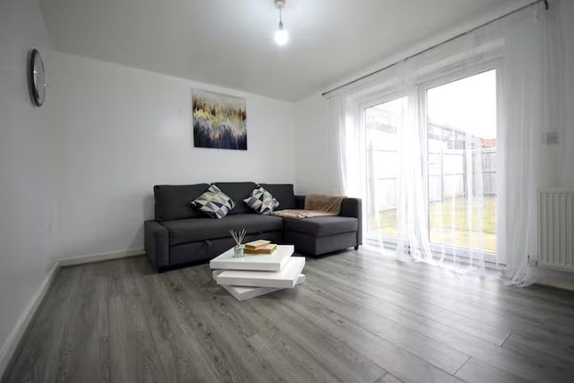 7, Morton Hall Road, Manchester photo 3