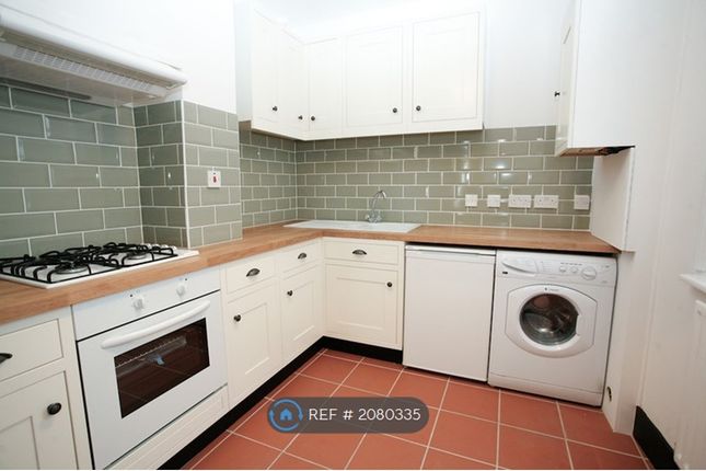 Thumbnail Terraced house to rent in Old Bethnal Green Road, London