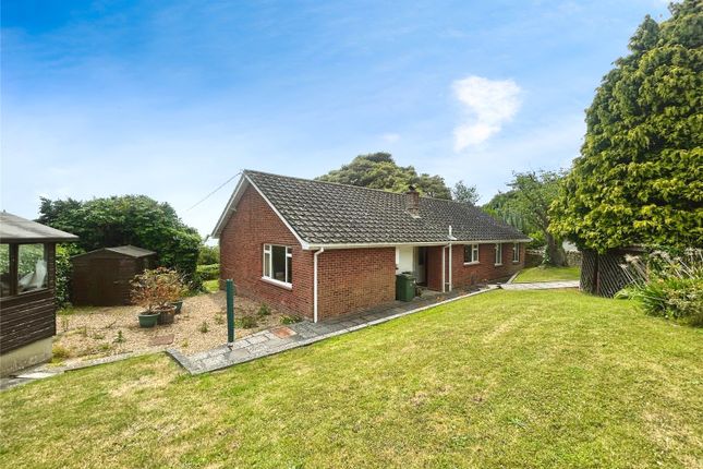 3 Rockmount Cottages,, Undercliff Drive, Ventnor photo 2