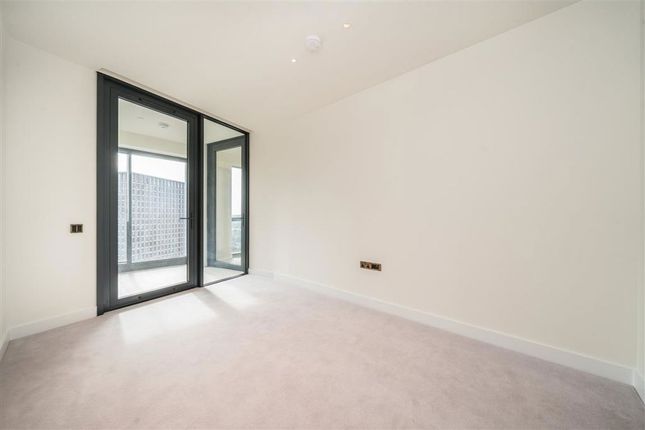 Apartment 2104, 1, Nine Elms Lane, London photo 4