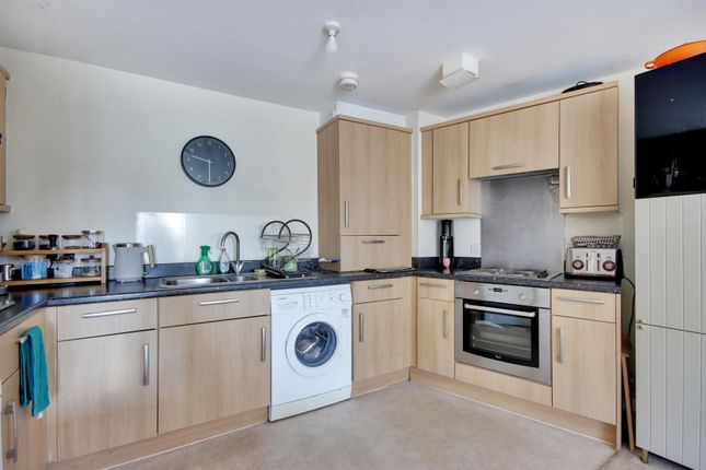 56 Kensington Court, Medway Road, Tunbridge Wells photo 4