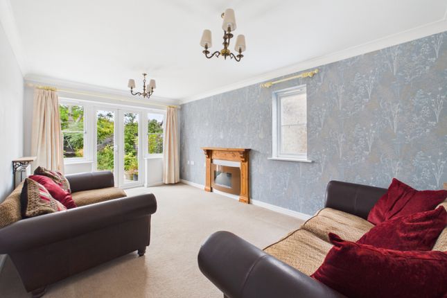5, Titchmarsh Close, Royston photo 2