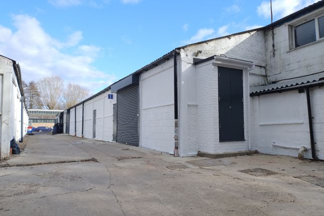 Warehouse to let in Mimram Road, Hertford