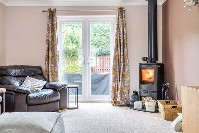 6, Shackleton Close, Melksham photo 4