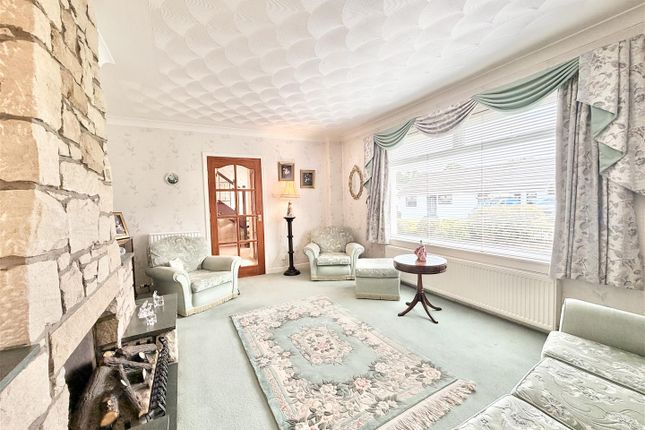 28, Birch Brae, Hamilton photo 4