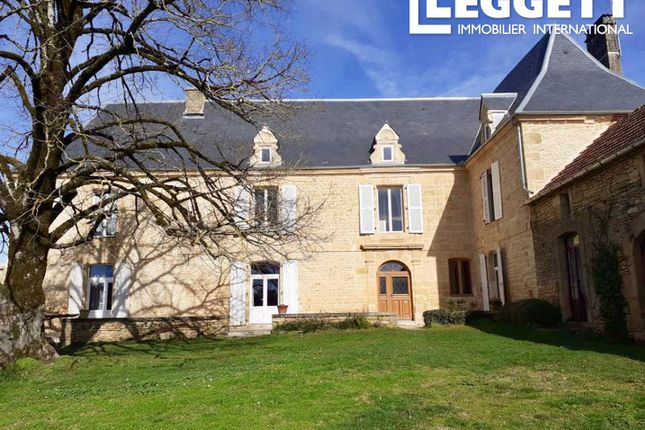 Villa for sale in Saint-Geniès, Dordogne, Nouvelle-Aquitaine