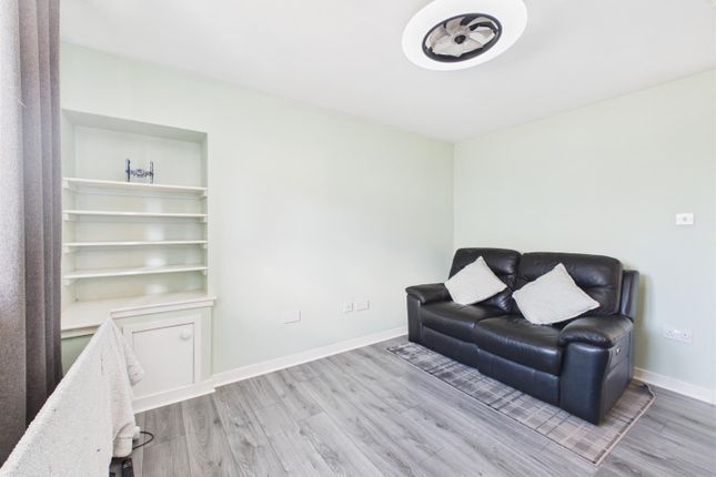 21, Bank Street, Blairgowrie photo 2