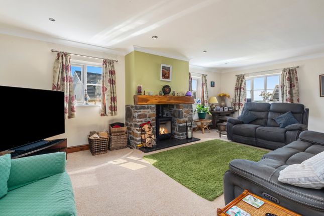 9, Maes Ffynnon, Haverfordwest photo 4