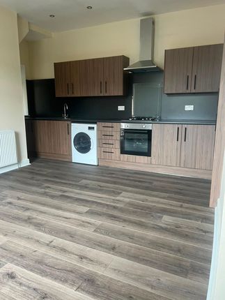 97, Longwood Road, Huddersfield photo 4