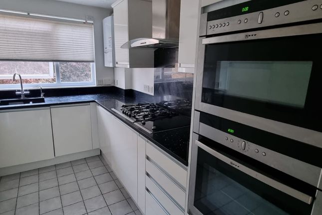 Thumbnail Flat to rent in Holland Court, Page Street, Mill Hill