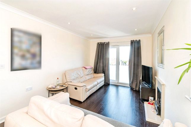 Flat 12 Woodlands Court, 49, Cobden Avenue, Hampshire photo 3