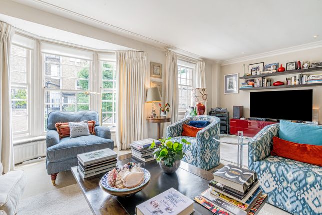 Town house for sale in Little Chester Street, London