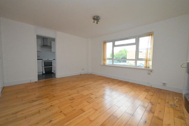 Flat 4, 18, Clent Way, Birmingham photo 2