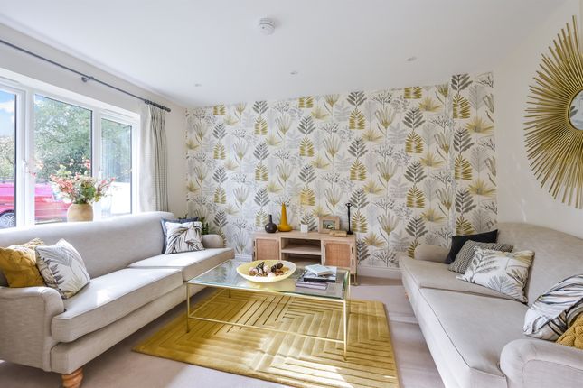 Spring Bank, Haywards Heath photo 3