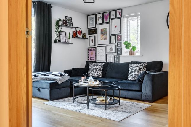 1-bed flat on 85, Olympia Way, Whitstable, £165,000