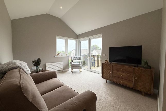 9, Oakfield Drive, Dumfries photo 3