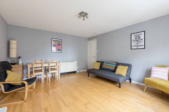 6/11, Rodney Place, Edinburgh photo 4