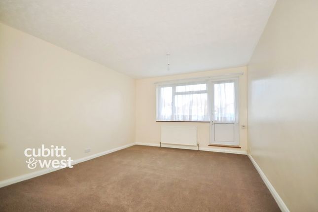 Flat 1, Charles House, Goring Road, Worthing photo 3