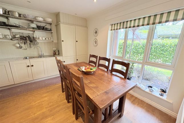 29, Sunnyfield Rise, Southampton photo 4