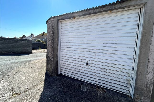 Thumbnail Property for sale in Eastleigh Drive, Milford Haven, Pembrokeshire