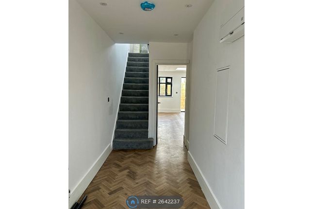Lullingstone Crescent, Orpington photo 2