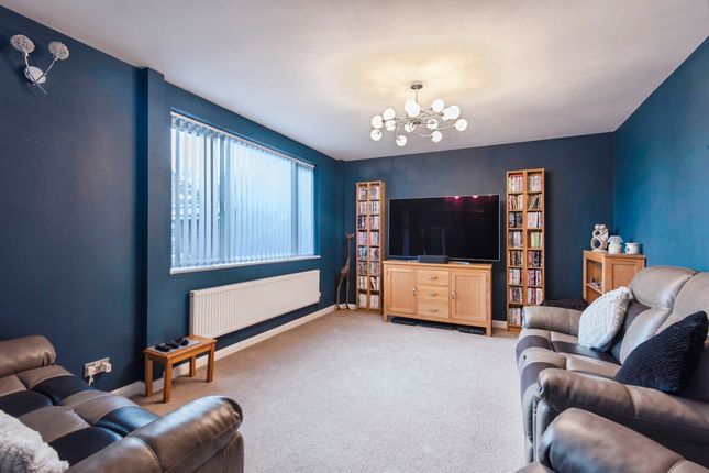 6, Whitefield Way, Cambridge photo 2