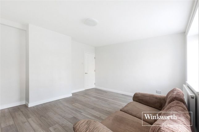 Flat for sale in The Grange, East Finchley, London