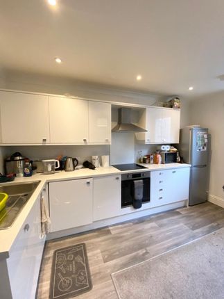 Flat to rent in Peddie Street, West End, Dundee