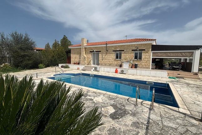 Bungalow for sale in Polemi, Paphos, Cyprus