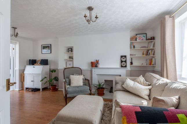 3, Morgans Terrace, Cirencester photo 4