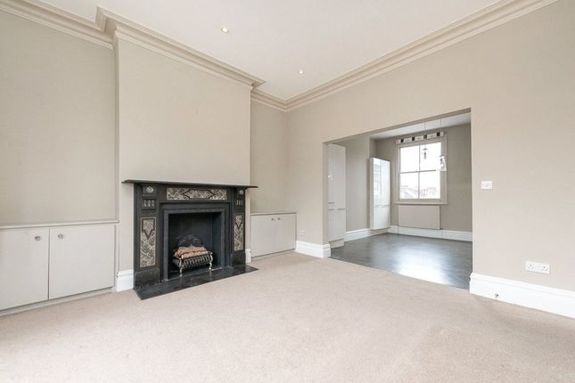 142b, Chamberlayne Road, London photo 4