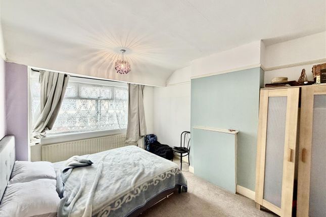 59, Stratford Road, Southall photo 4