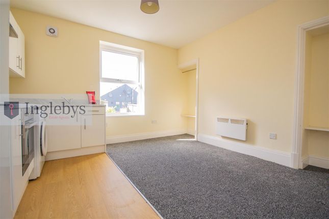 1b, Westfield Terrace, Loftus photo 3
