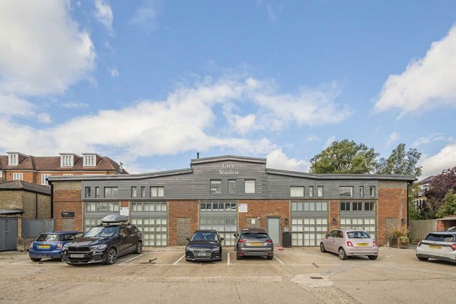 2-bed flat on 10 Cree Studios, Elm Grove, London, £575,000