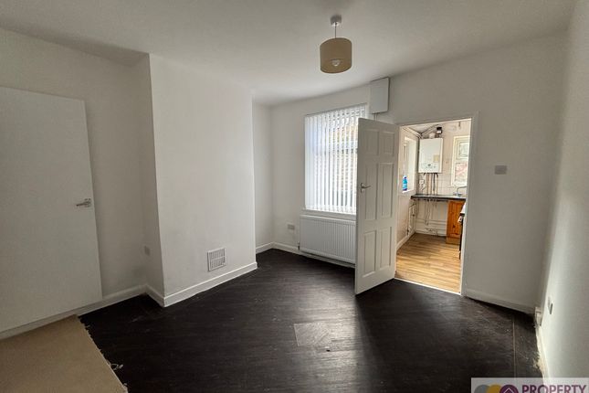 16 Harrington Road, Derby photo 4